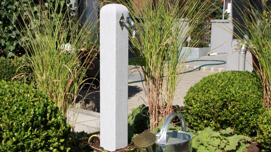 9000400 - smooth granite stone effect watering post.